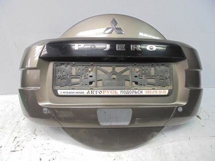 Кожух запасного колеса Mitsubishi Pajero 4 06-н.в
