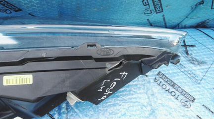 Фара левая Ford Fiesta