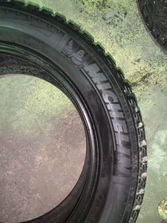 Зимние шины Michelin 215 55 16