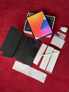 iPad Pro 11 256 Wifi+Sim+Apple Pencil+ Magic Keybo