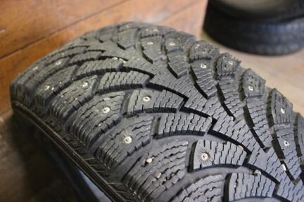 Шина бу 215-55-16 Nokian Hakkapeliitta 4