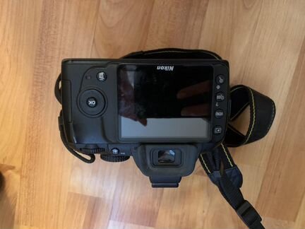 Зеркальный фотоаппарат Nikon d3000