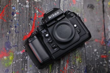 Nikon F4