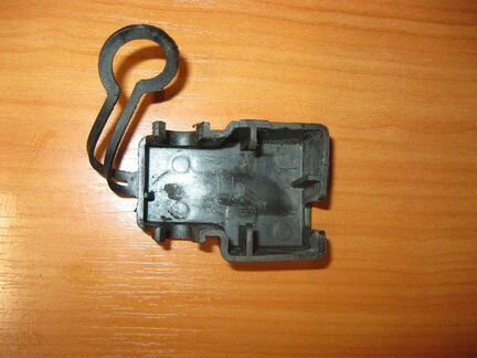 Крышка клеммы акб Scania