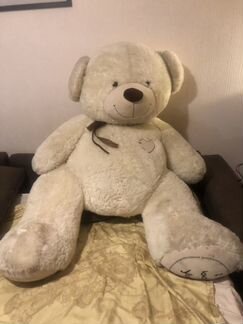 Плюшевый медведь