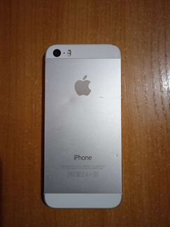 Телефон iPhone 5 s
