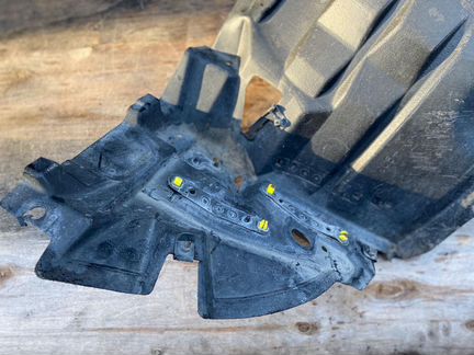 Защита арок (подкрылок) Lexus LS IV 2007г