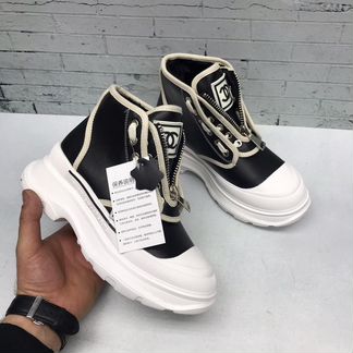 Кроссовки зимние