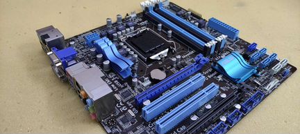 Материнская плата Asus P8Z68-M PRO ; 1155