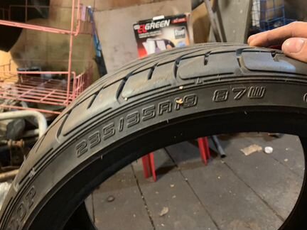 Dunlop direzza 235 35 r19