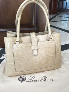 Сумка Loro Piana из кожи крокодила