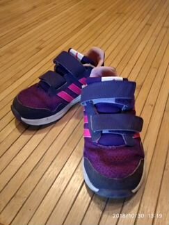 Кроссовки Адидас