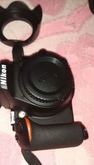 Nikon D5600 с обьективом