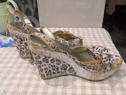 Итальянскиебосоножки кожаные цвет леопард, каблук