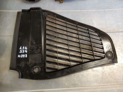 Решетка жабо левая Порш Каен 955 957