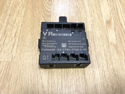 Блок передней правой двери Mercedes W246 W176 W117