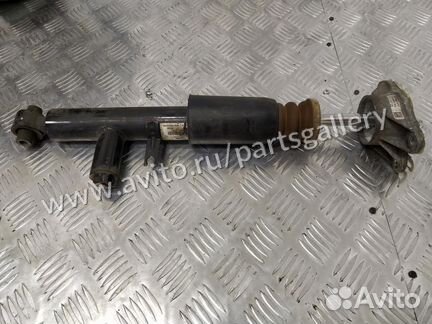 Амортизатор задний левый в сборе BMW 3-я Серия F33