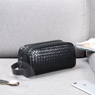 Новая кожаная косметичка Bottega Veneta черная