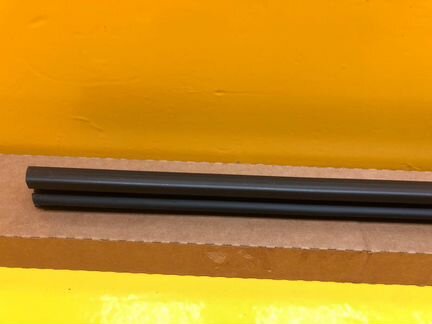 Уплотнитель стекла передний левый Nissan Murano