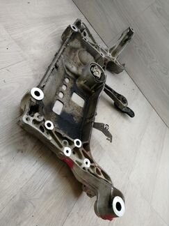 Подрамник двигателя пассат б6 б7 сс