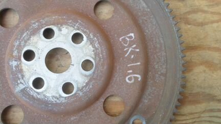 Маховик Мазда 3 вк бк Mazda 3 BK седан Z6 АКПП 1,6