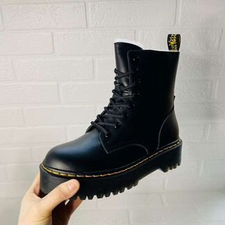 Ботинки женские Dr. Martens