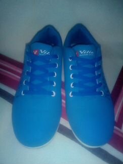 Кроссовки 38р.(маломерят)