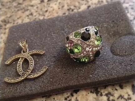 Кольцо. Бижутерия