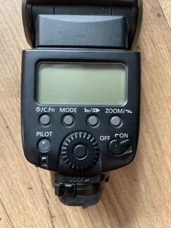 Вспышка Canon Speedlite 580EX II