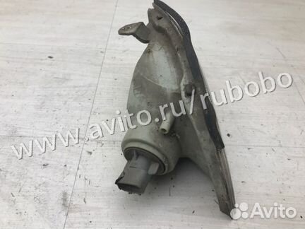 Поворотник правый Mitsubishi Mirage 5 4G15 1998