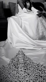 Свадебное платье с шлейфом