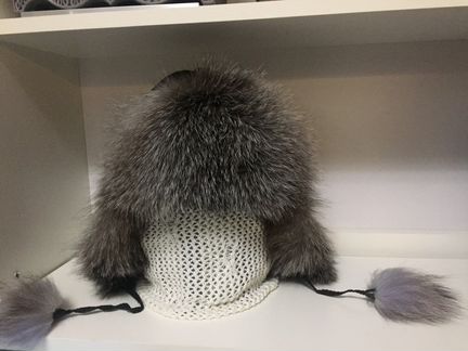 Шапка с чернобуркой