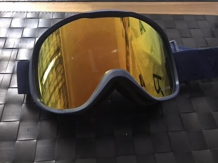 Горнолыжные очки