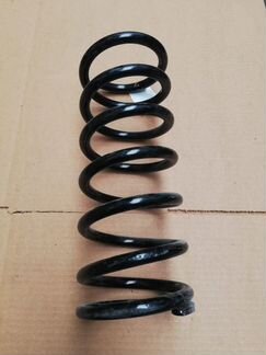 Пружина задняя Toyota Ipsum RAV4 48231-44011