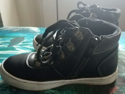 Ботинки для мальчика. Размер 31. (осень-весна)