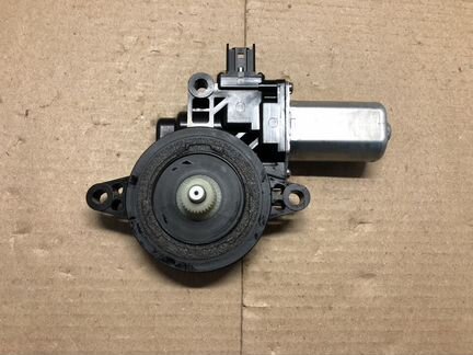 Мотор стеклоподъемника Mazda D6515958X