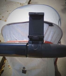 Держатель телефона для детской коляски