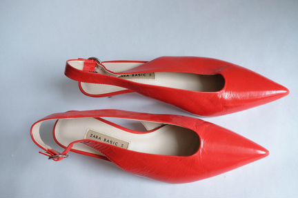 Красные туфли Zara (кожа)