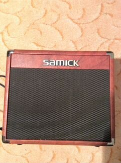 Аналоговый комбоусилитель Samick LM 10R