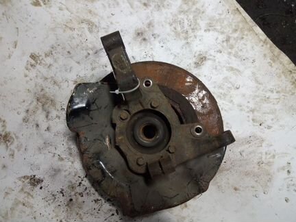 Кулак поворотный передний правый Kia Sorento 2 (20