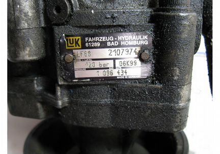 Насос гидроусилителя руля BMW X5 E53;