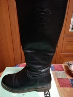 Продаются женские зимние сапоги